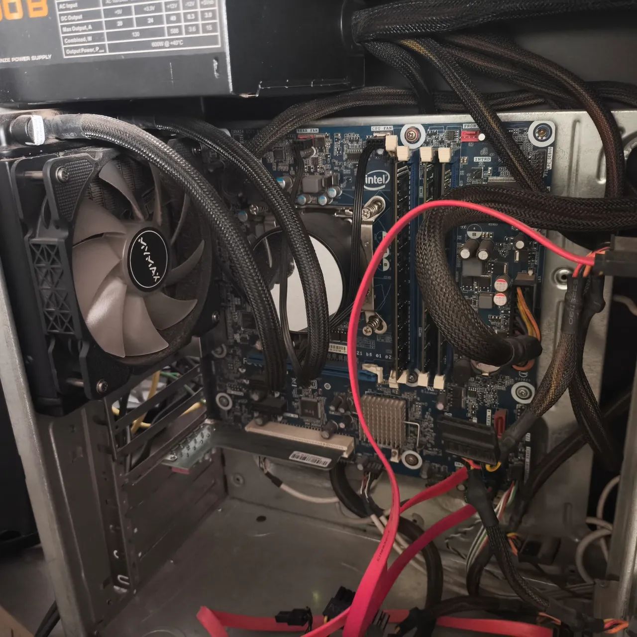 Computador básico antigo 
