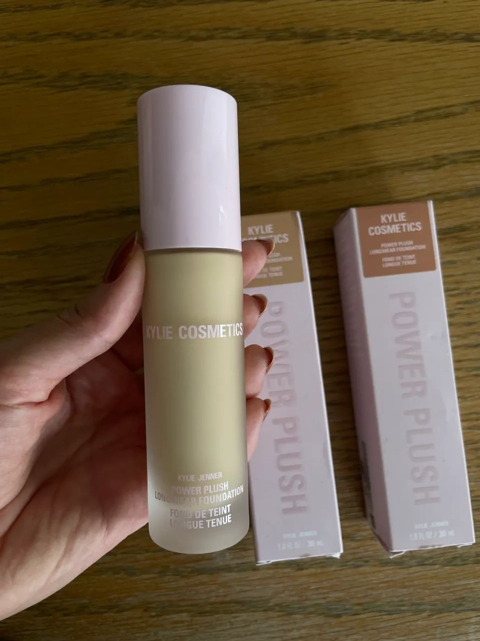 Base Kylie Jenner original - Foto 3