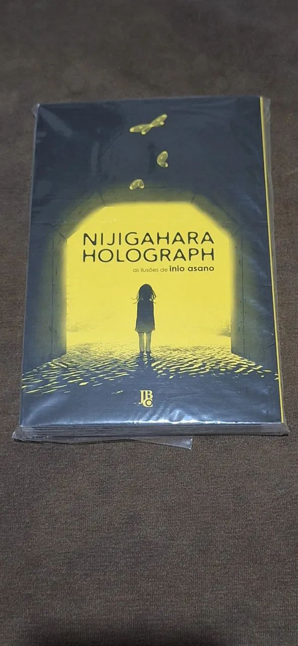 Mangá Nijigahara Holograph