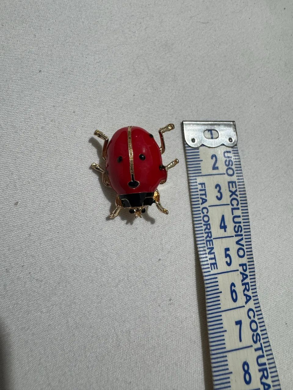 Broche joaninha vermelha da sorte  - Foto 5