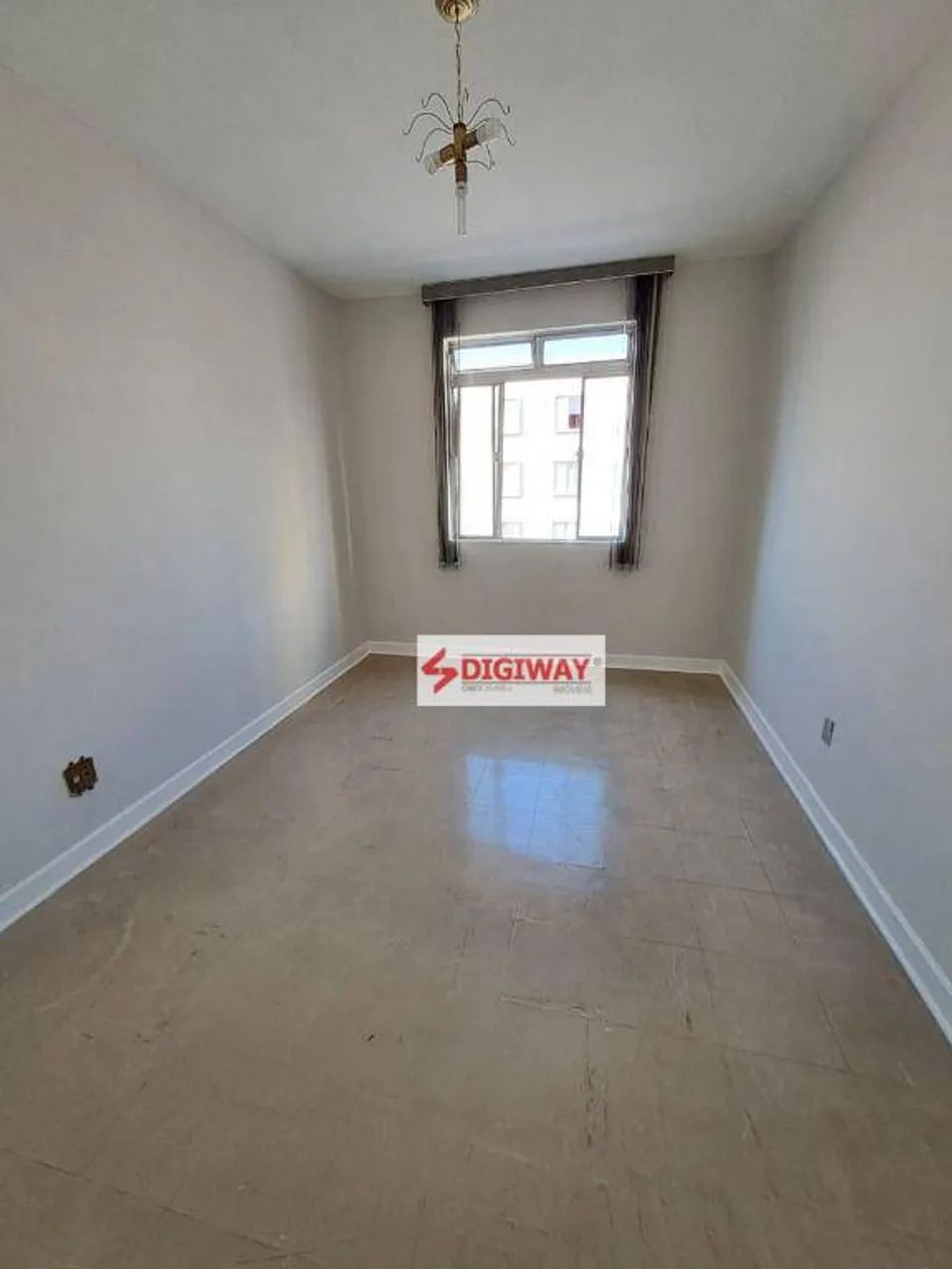 Apartamento a venda no Cambuci.