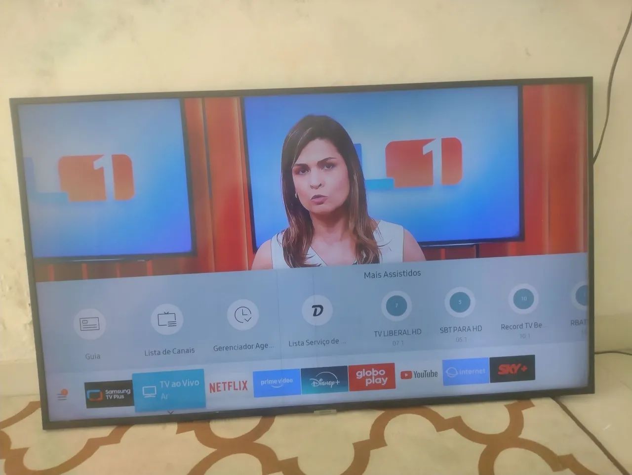 Smart tv 4k 50 polegadas Samsung  - Foto 3