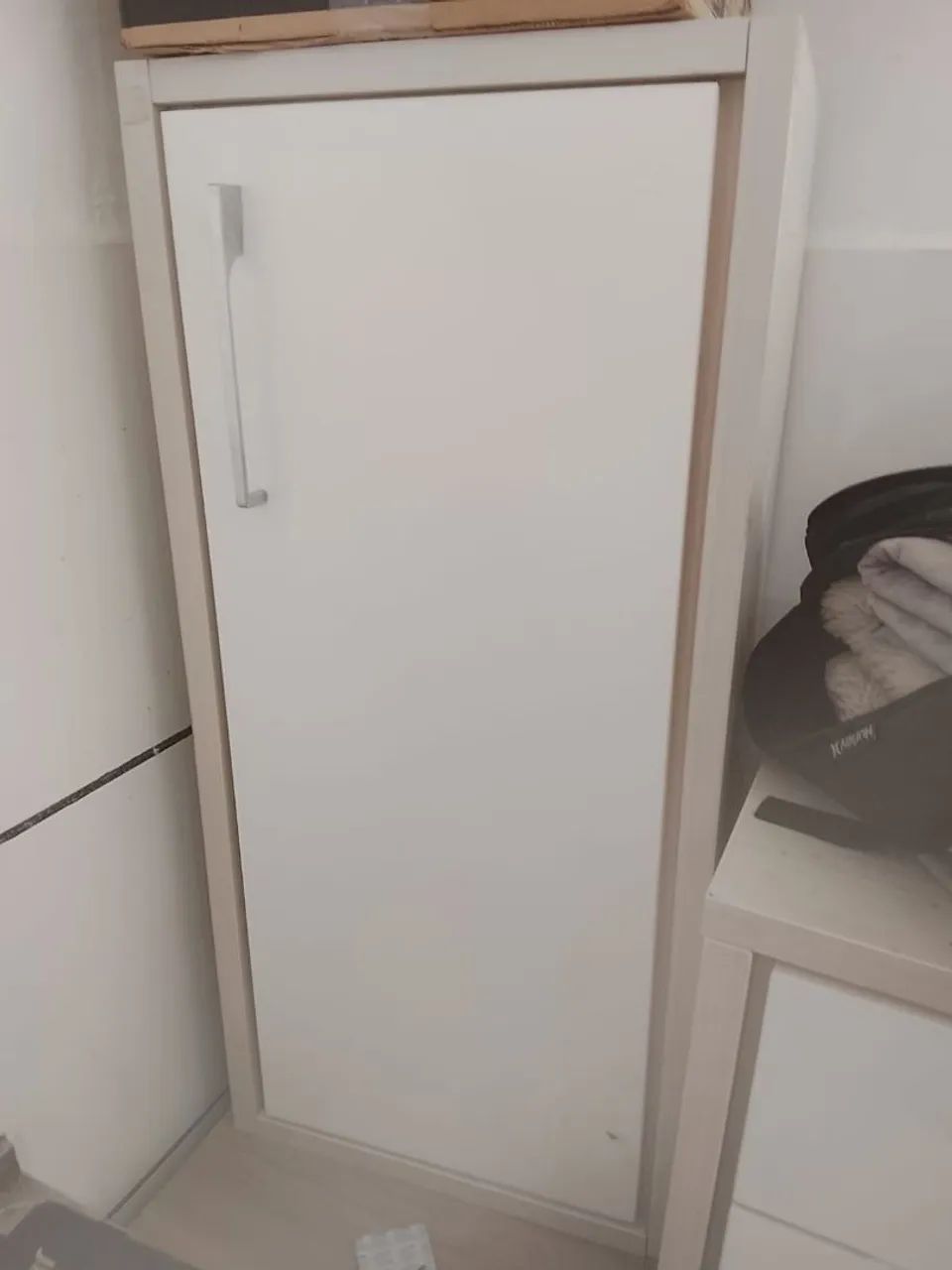 Cômoda móvel 