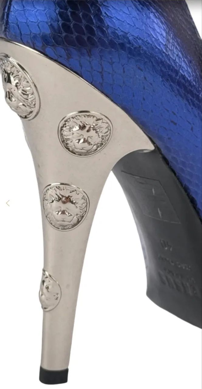 Versace original scarpin luxo.  - Foto 2