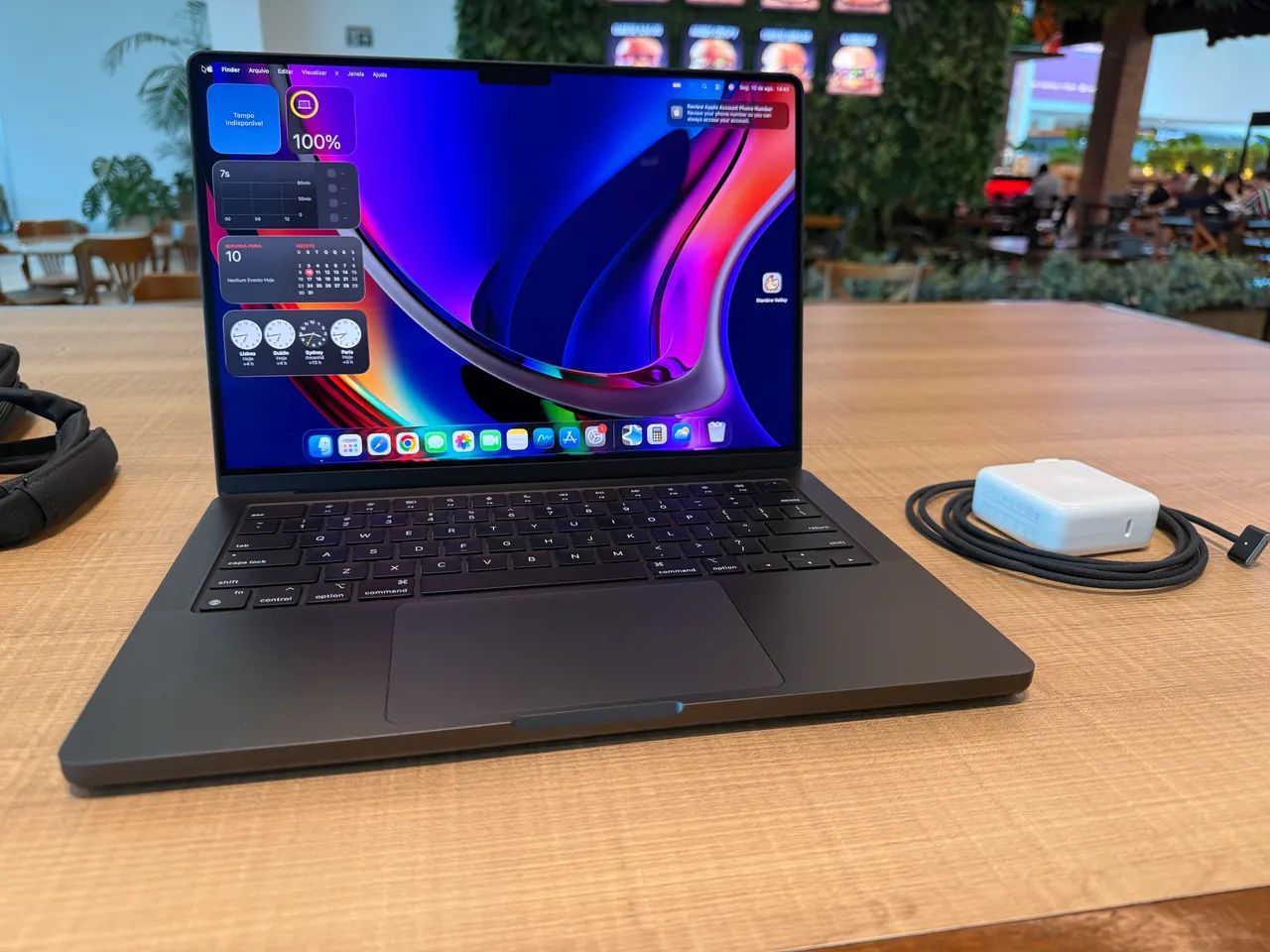 MacBook Pro M4 14 polegadas 16GB RAM / 1TB SSD - Cinza-Espacial