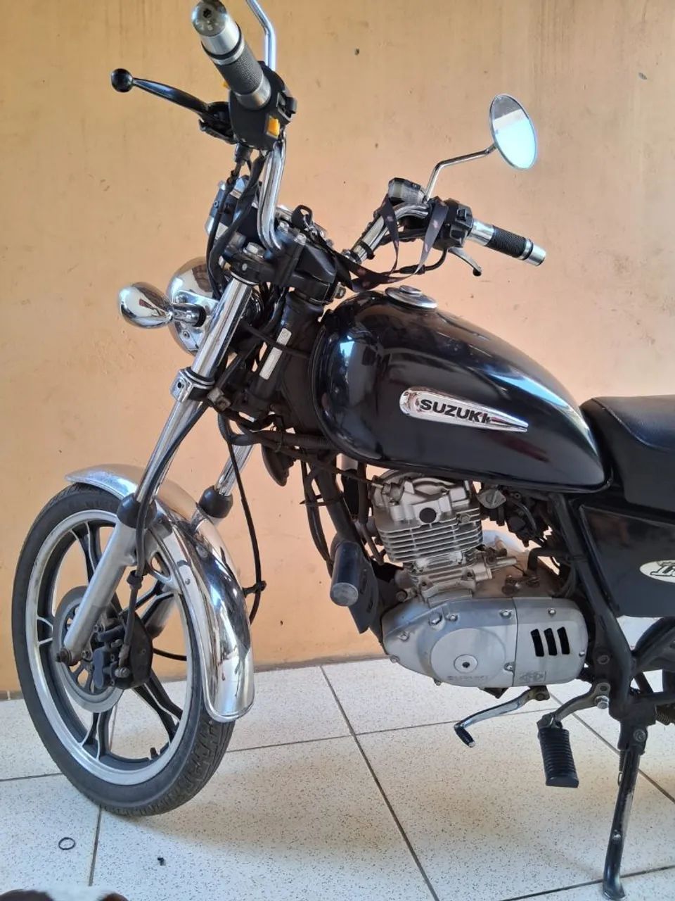 Intruder 125 - Foto 2