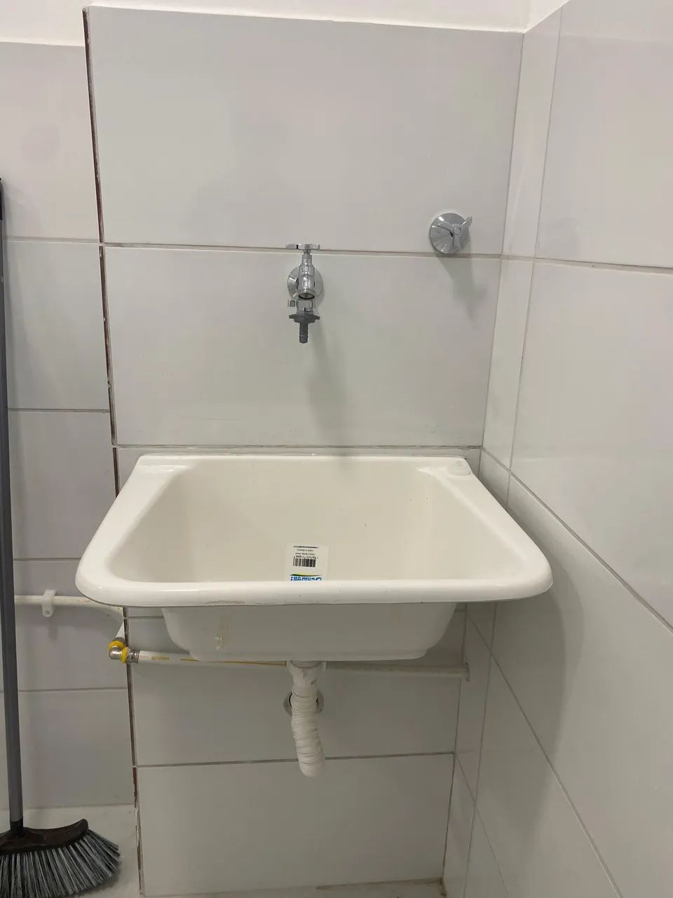 Vendo pia e tanque NOVO - Foto 2