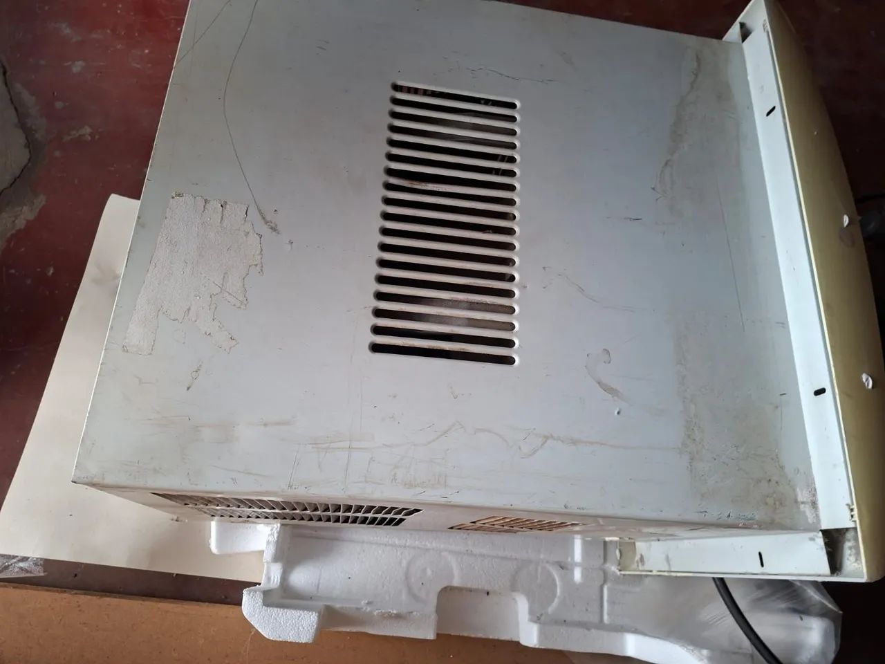 AR CONDICIONADO JANELA 9000 BTUs - Foto 3