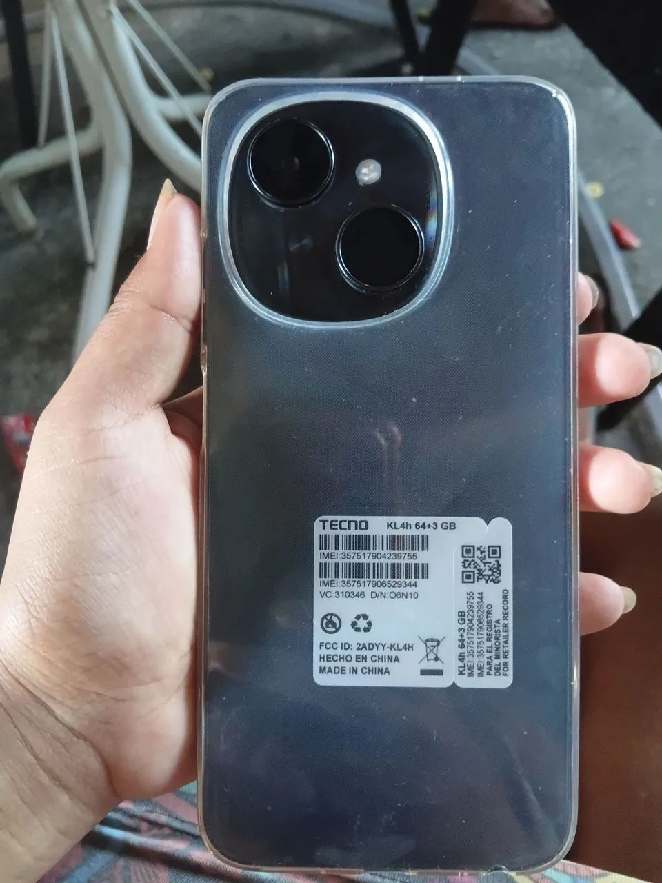 Celular semi novo tceno so com um mes de usor  - Foto 2