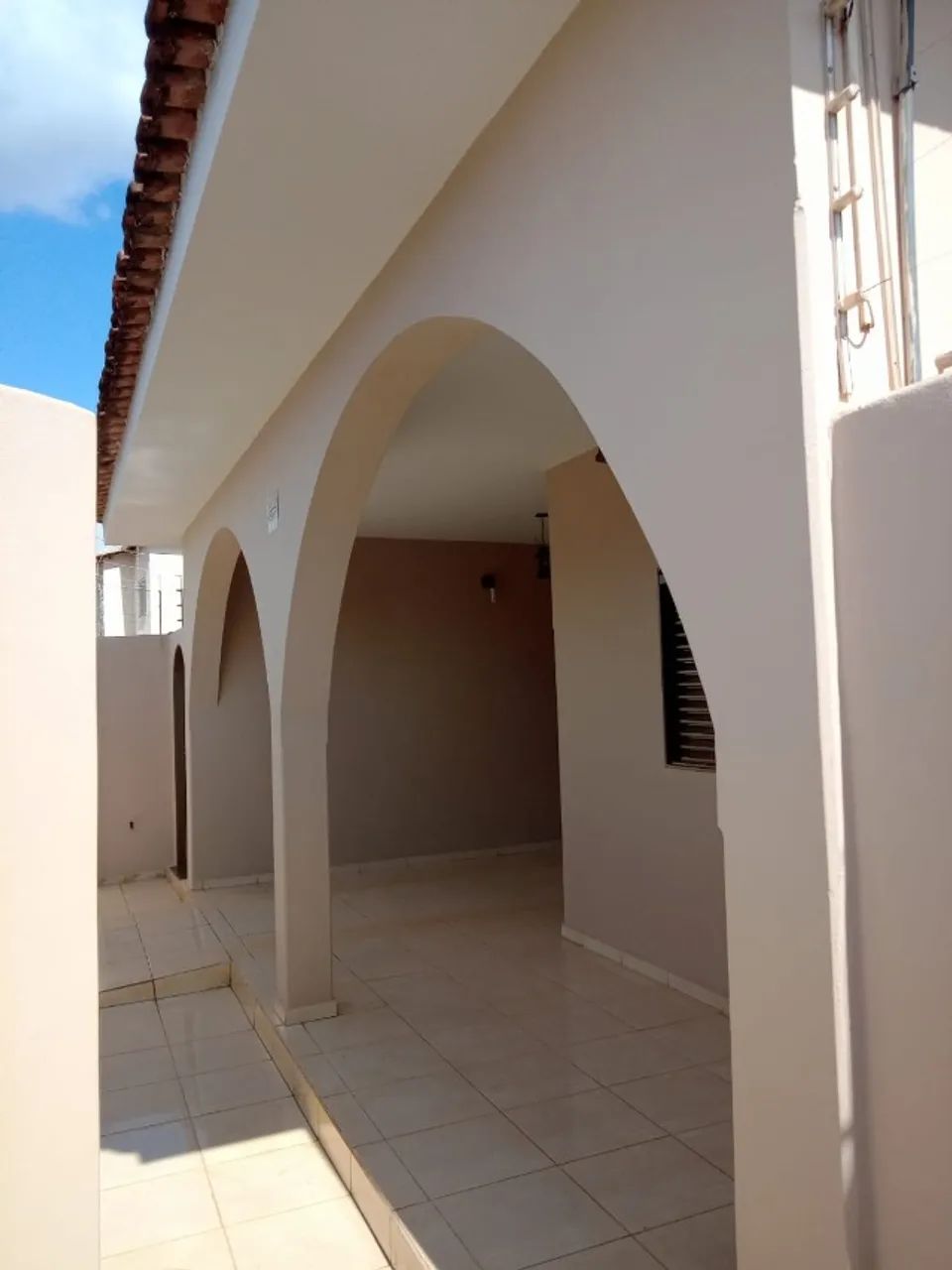 Alugo casa no bairro Amorim e Araguari - Foto 3