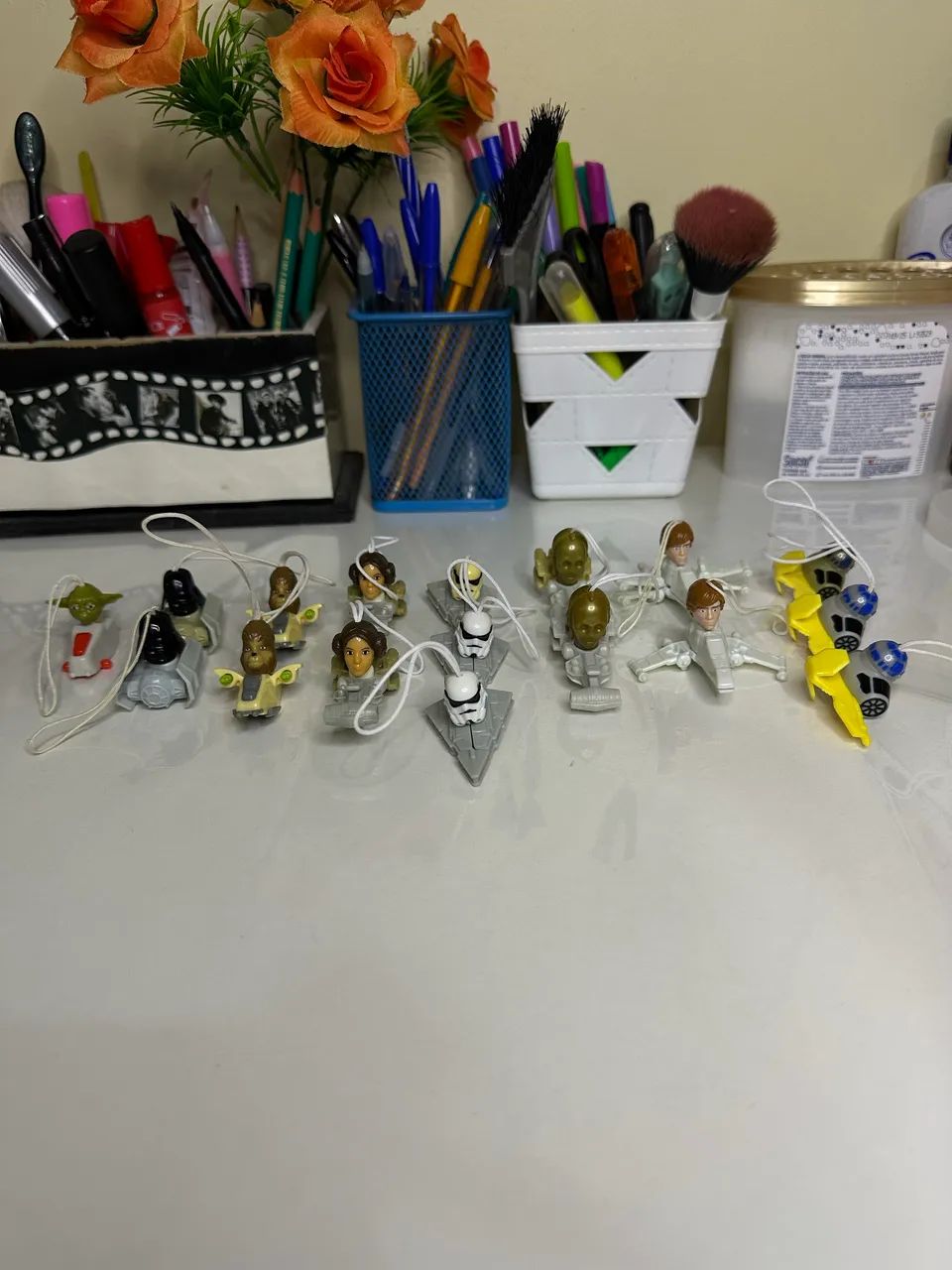 brindes chaveiros star wars kinder ovo