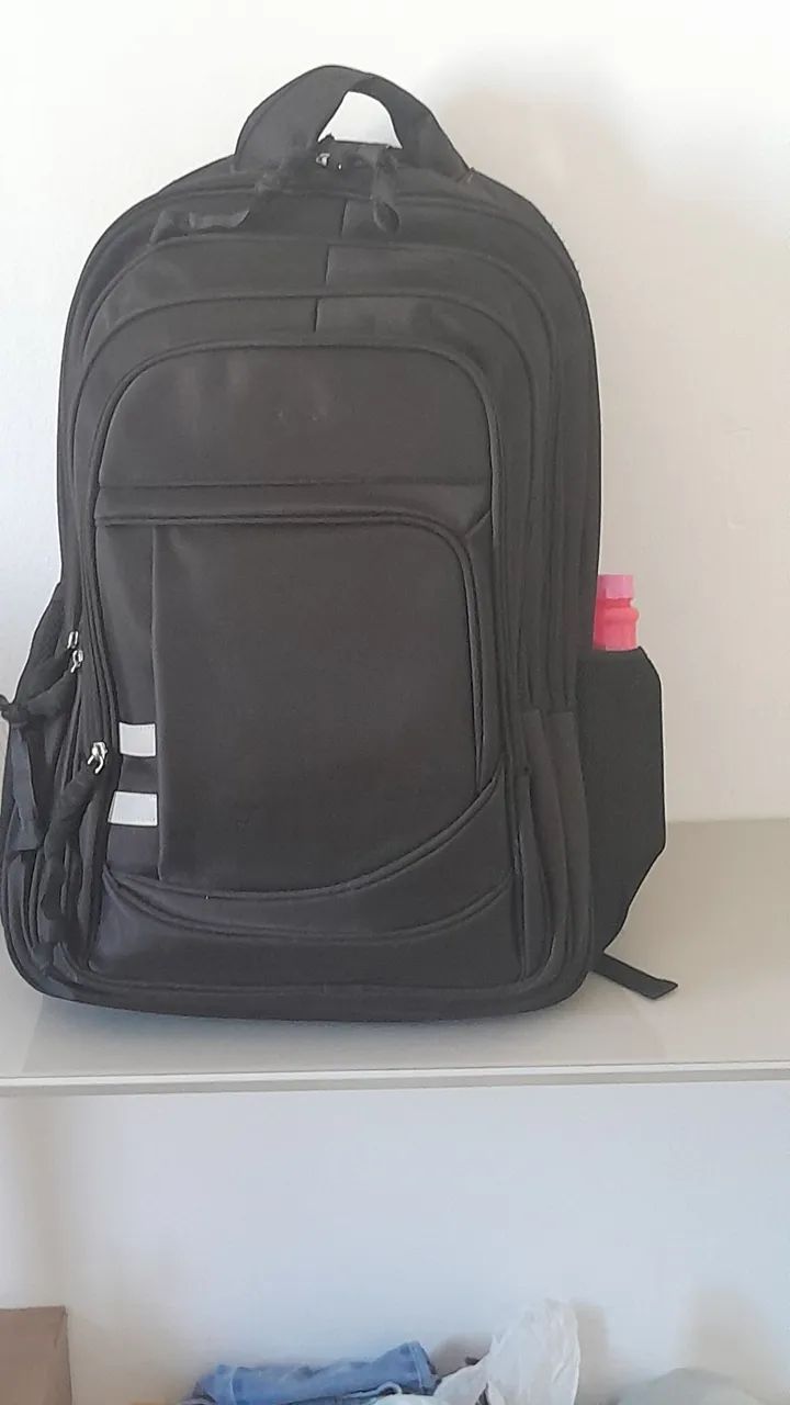 Mochilão gigante.