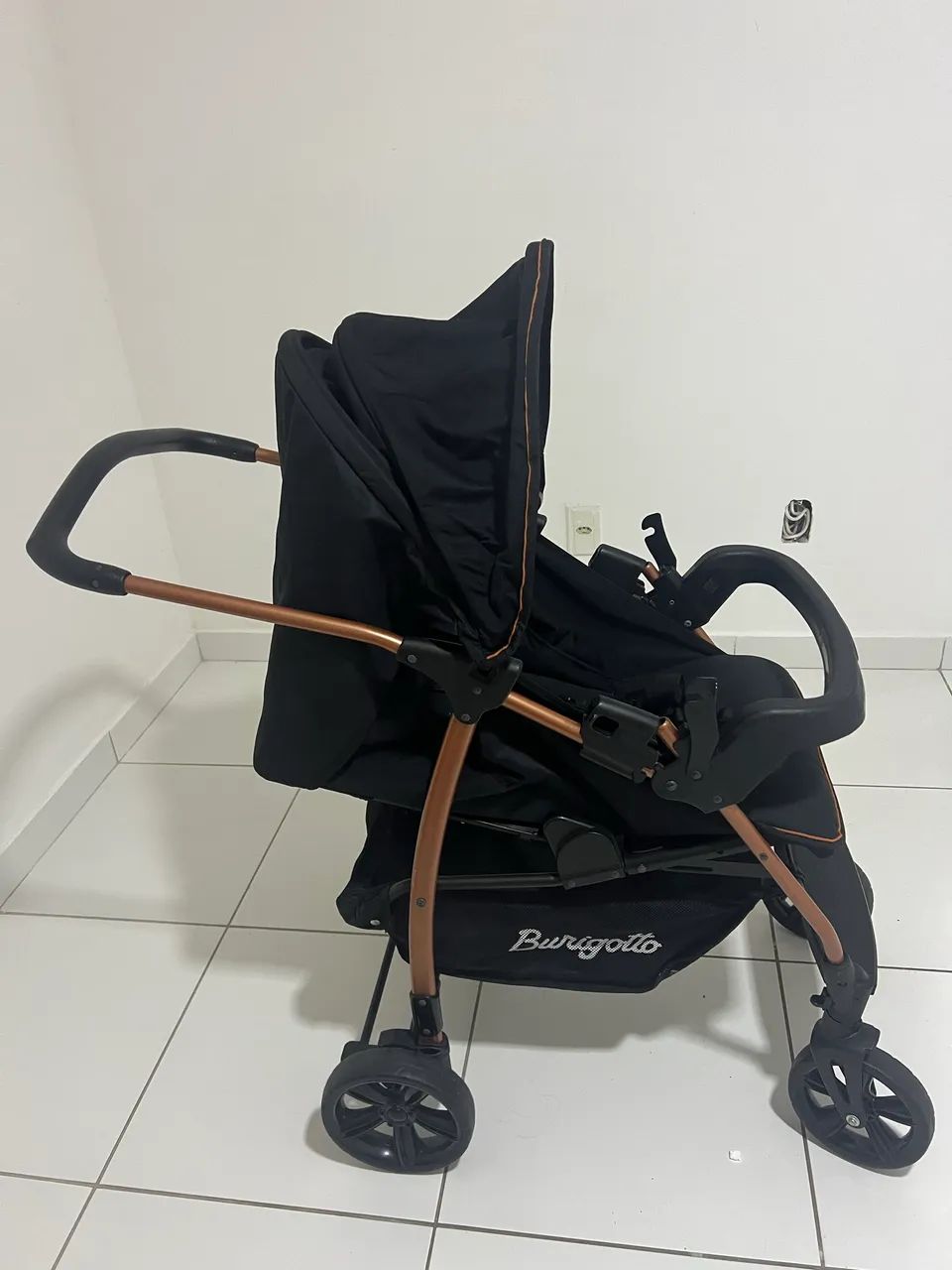 Carrinho de Bebê Burigotto - Completo e Confortável - Foto 4