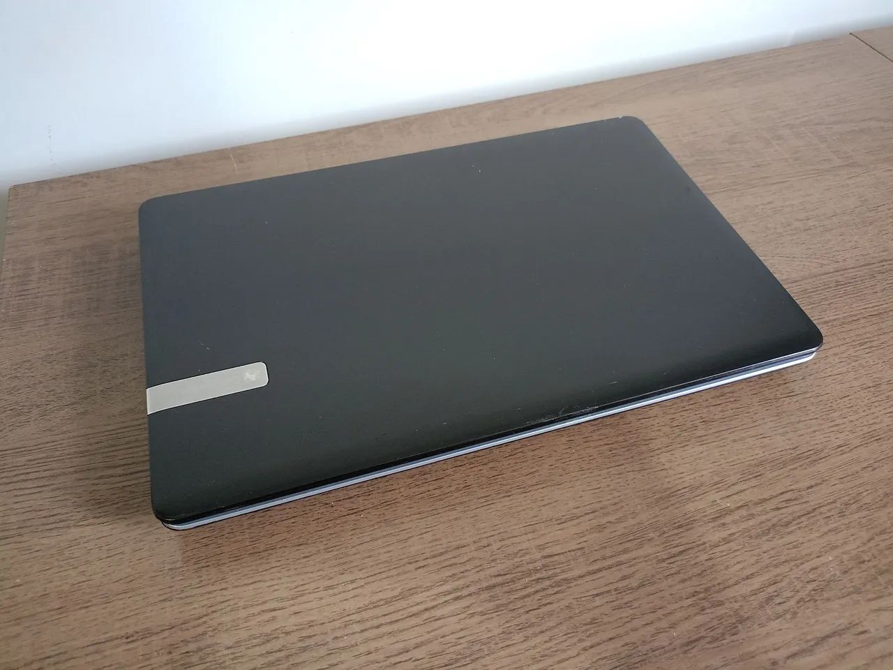 Notebook i3 2 th 4 GB RAM SSD 240 GB  - Foto 2