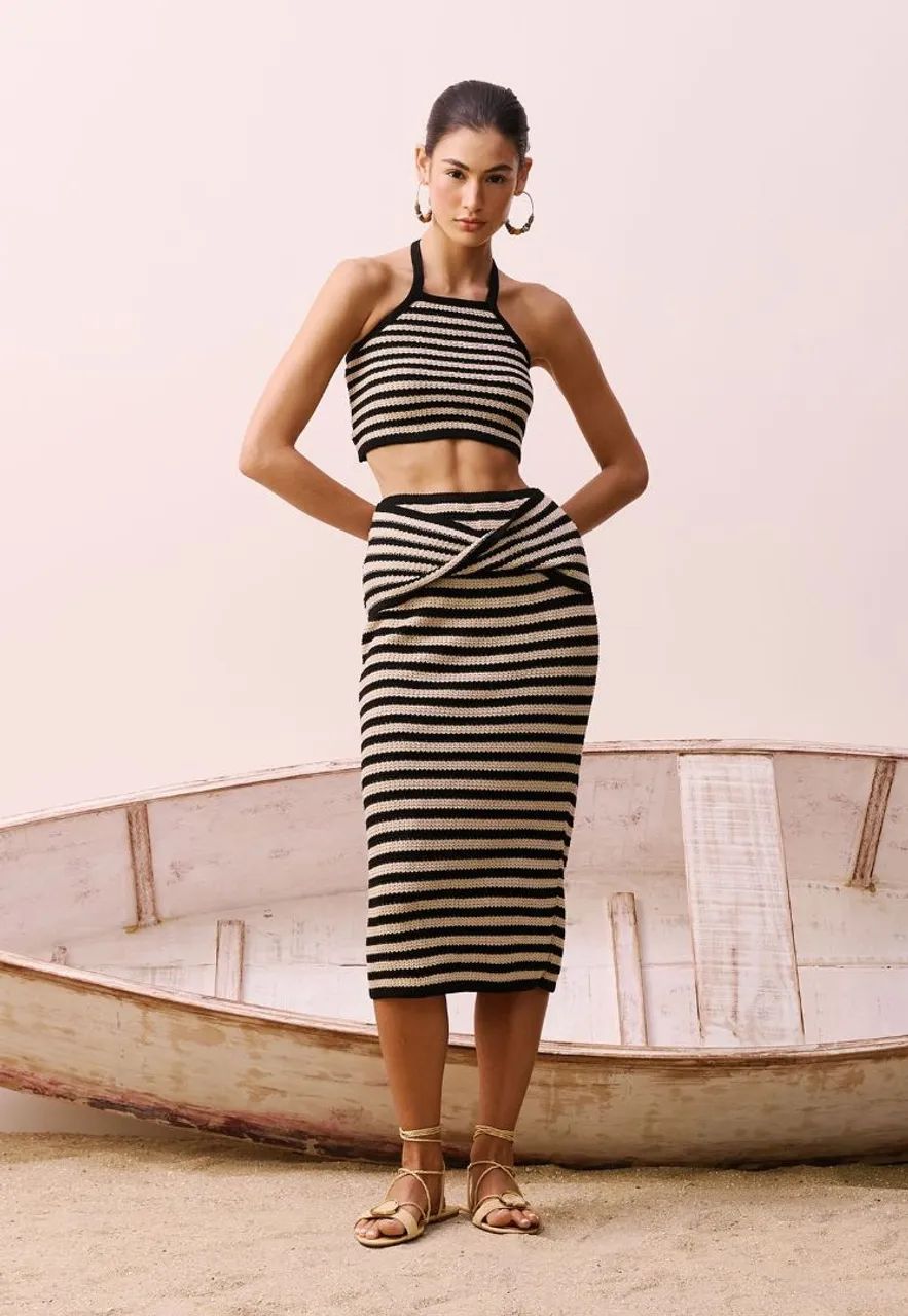 Vestido curto/ saia listrada P Cacay