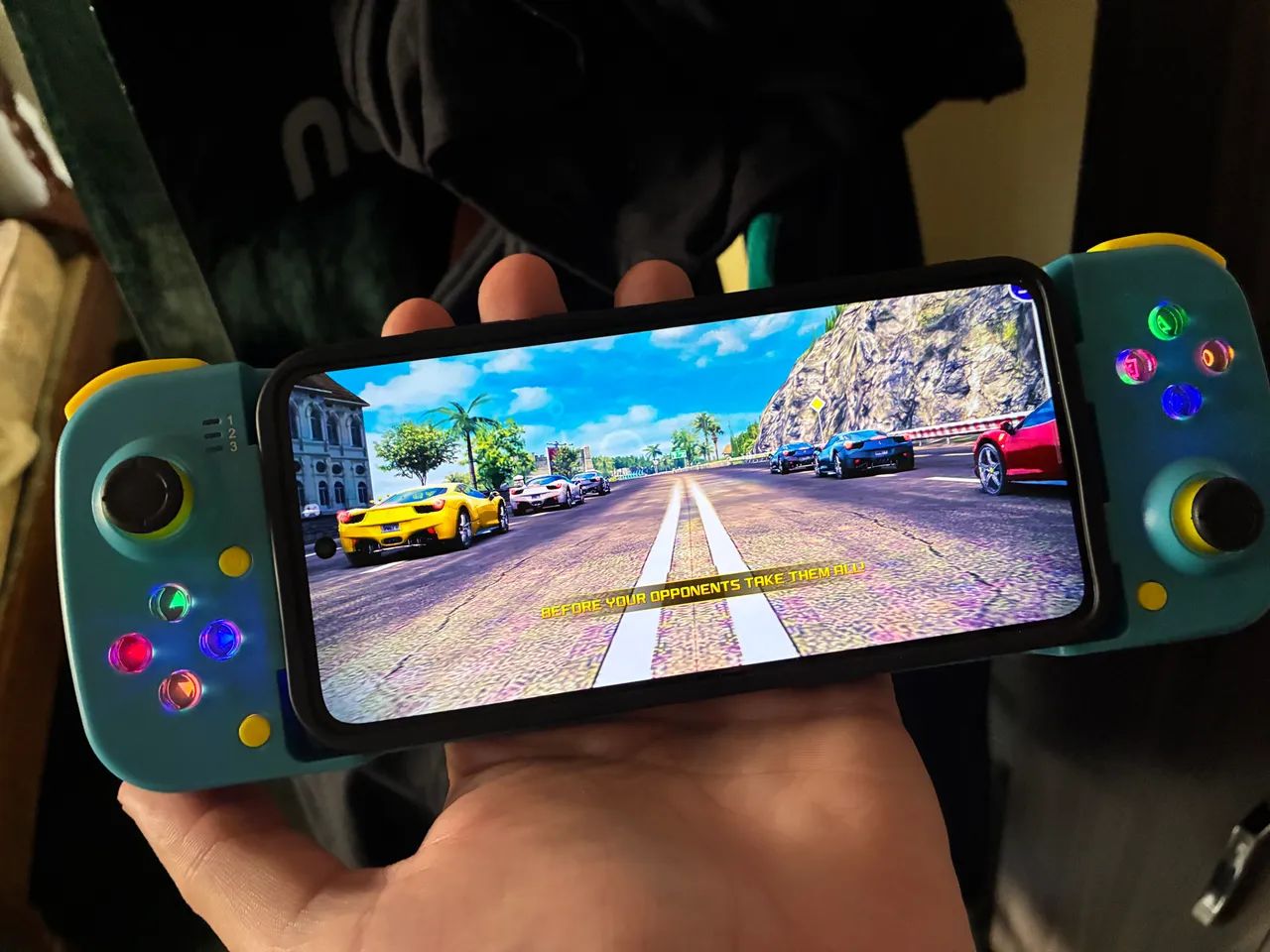 Controle gamepad Bluetooth celular  - Foto 2