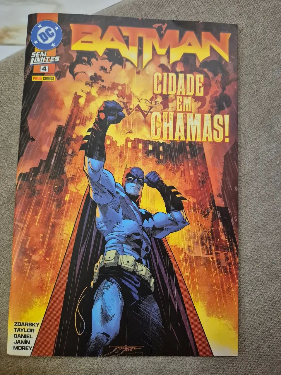 Livro Dc Comics - Foto 3