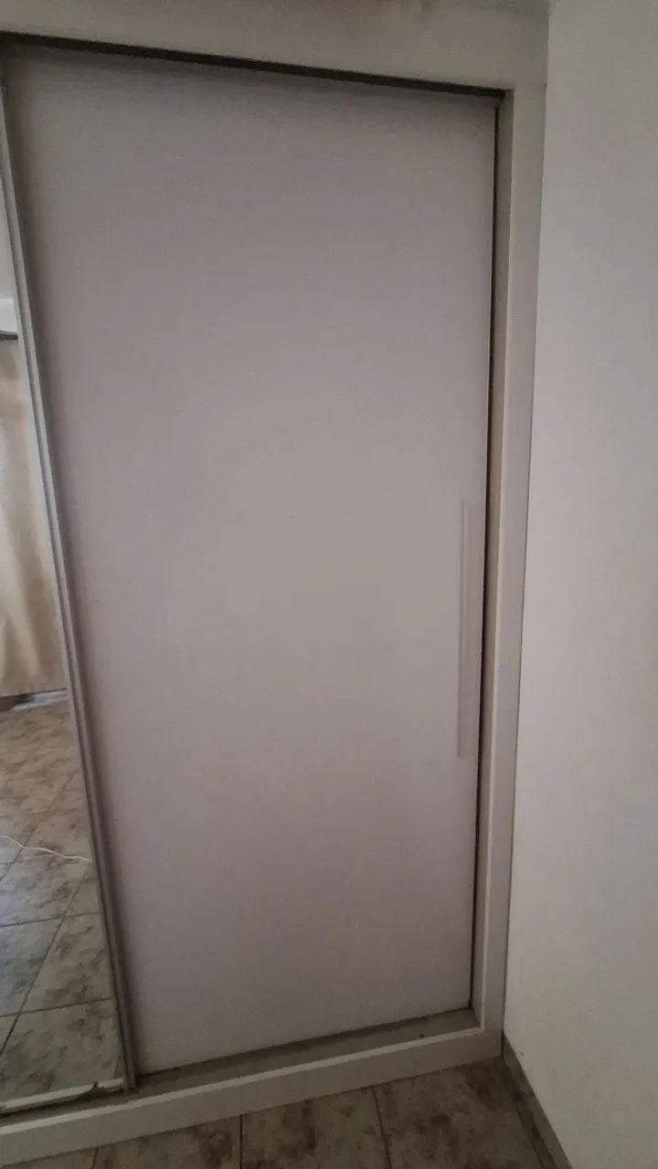 Guarda roupa 2 portas  - Foto 2