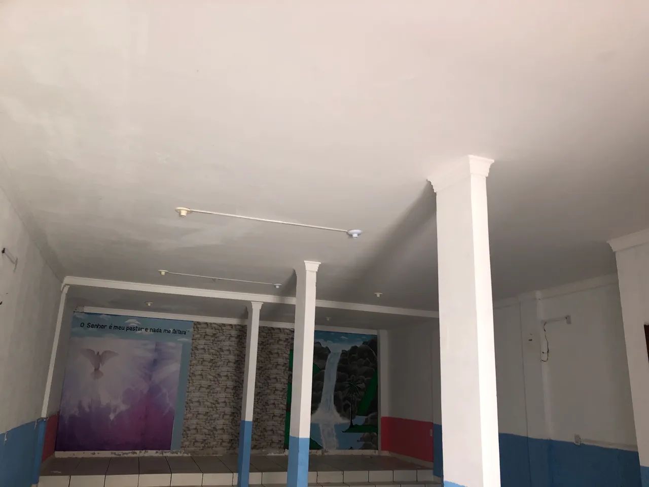 Salão 95m² para Igreja ou Comércio - 2 Banheiros - Cobilândia - Foto 2