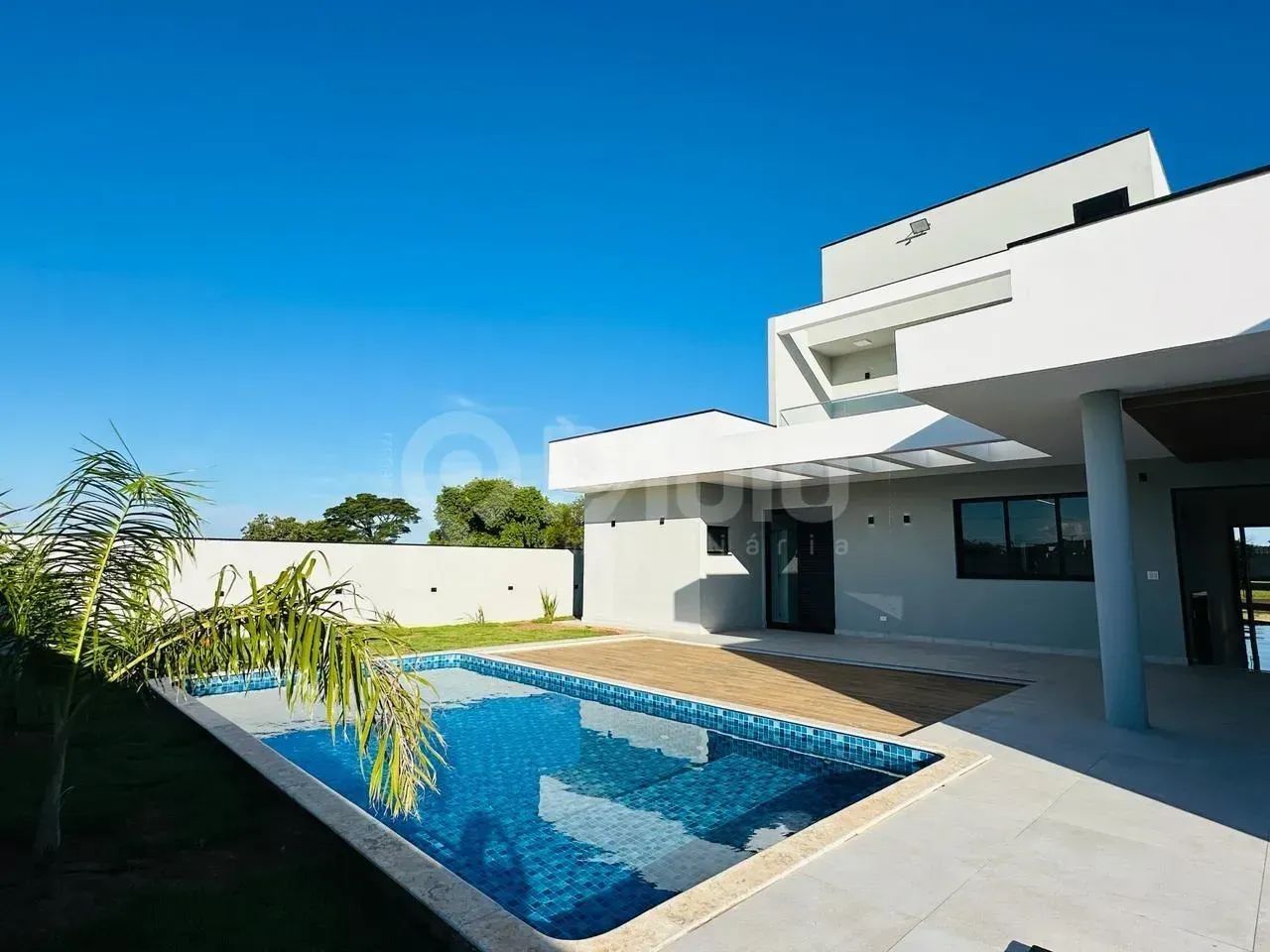 Excelente casa fachada imponente! - Foto 3