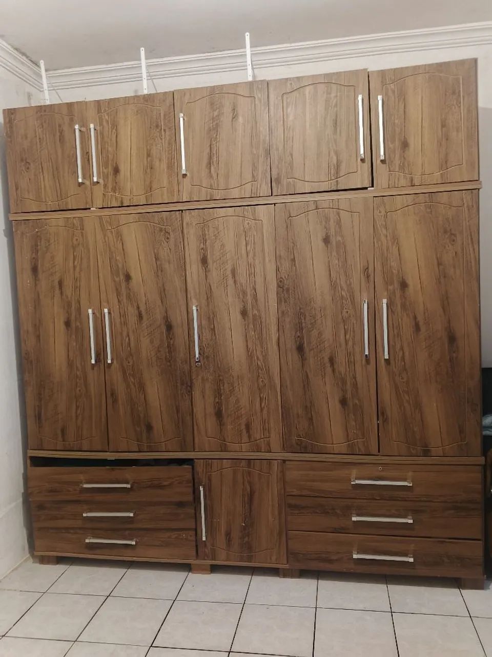 Guarda roupa grande 