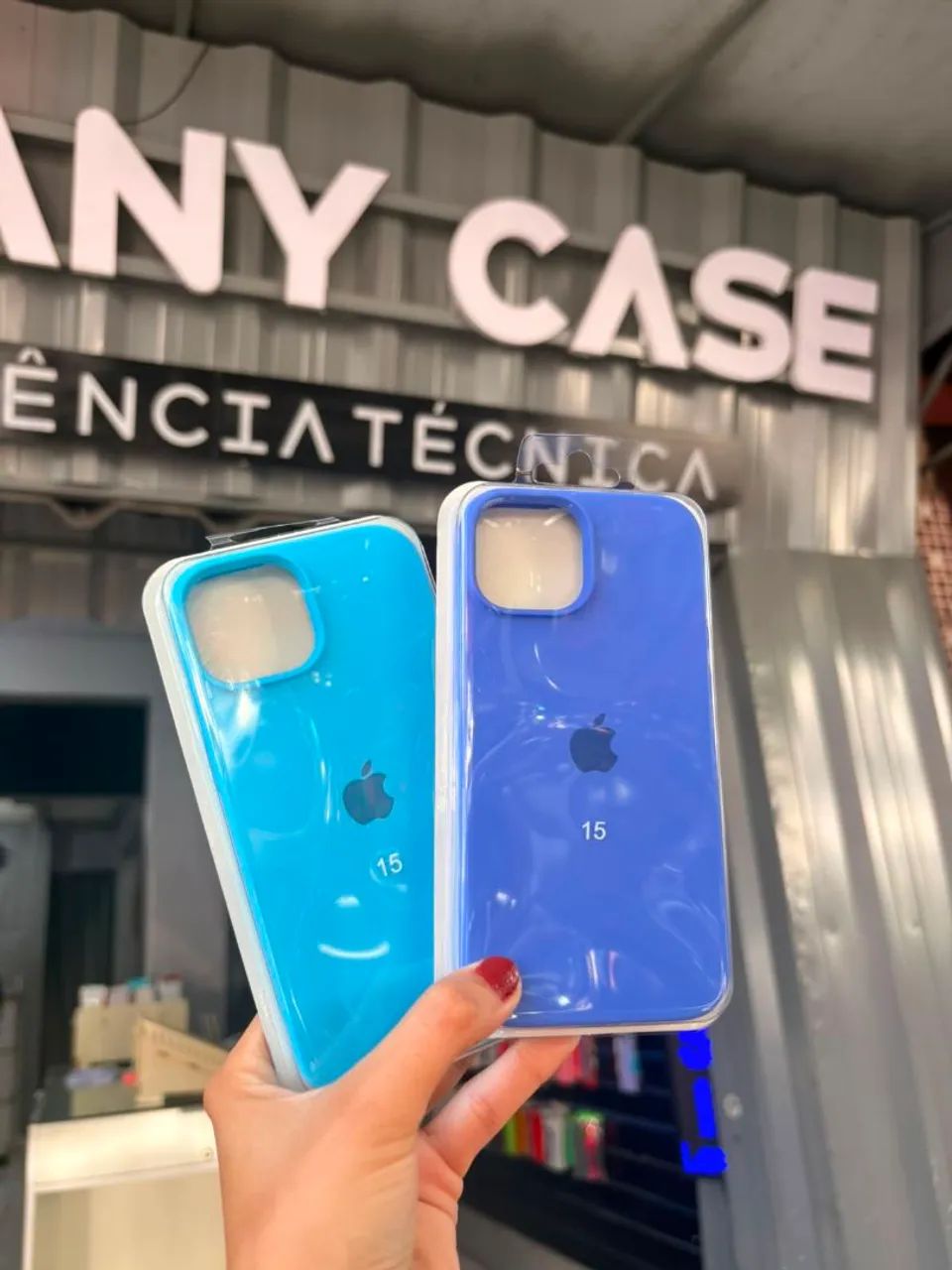 CASE AVELUDADA IP15 - Foto 3
