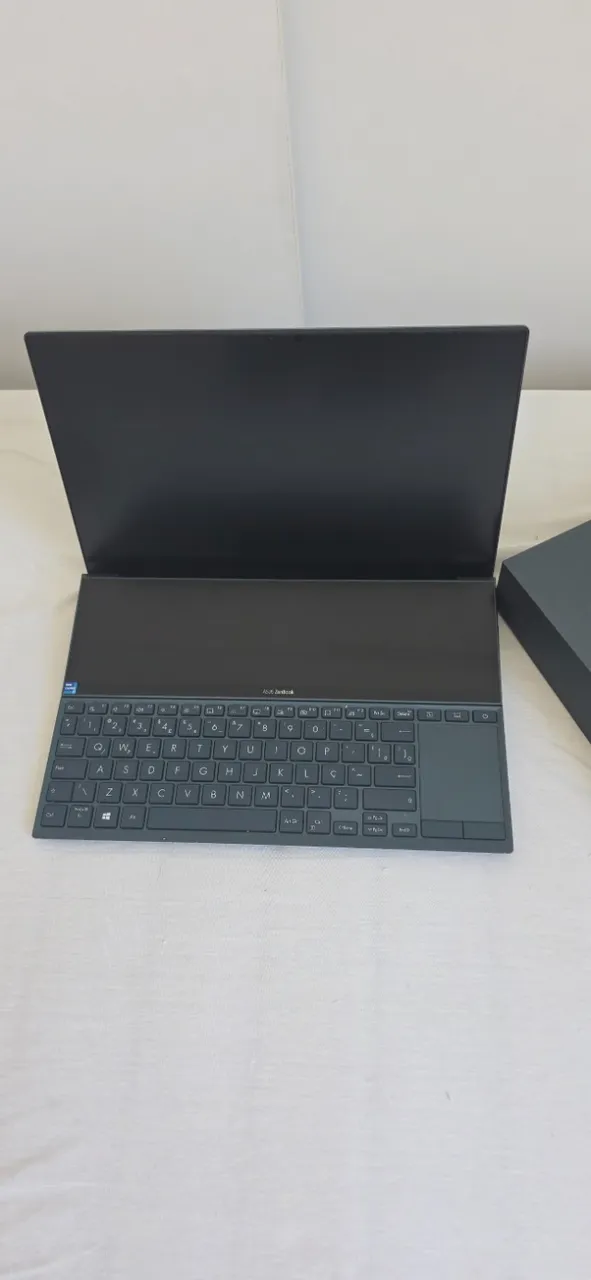 MacBook Pro 2020 13 Polegadas 32Gb 2Tb i7 - Notebooks - Nova