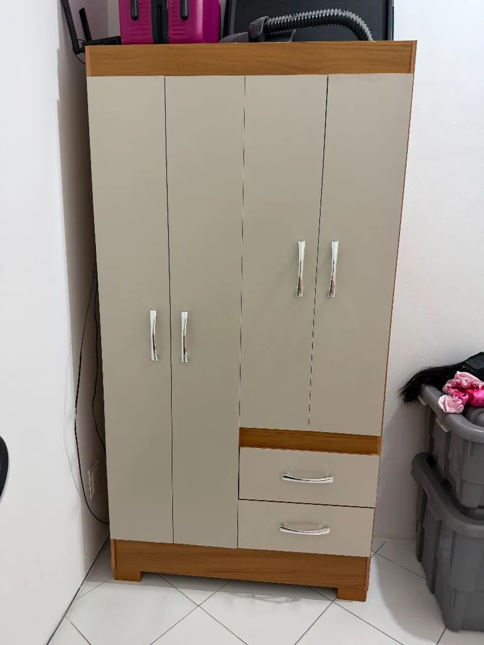Guarda roupa 