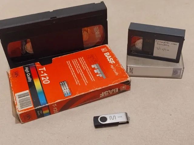 Claudio Barbosa - Digitalização de Fitas de Vídeo VHS, VHS-C, 8mm - Foto 3