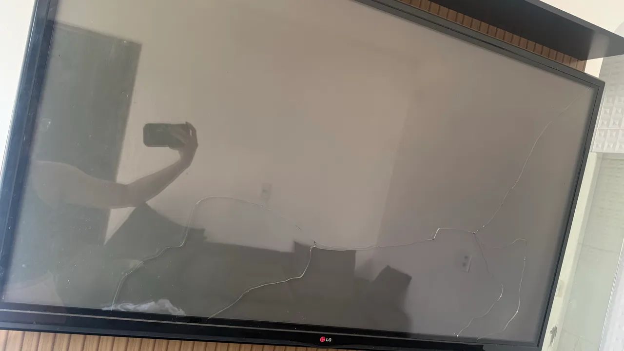 TV LG 50 POLEGADAS - Foto 2