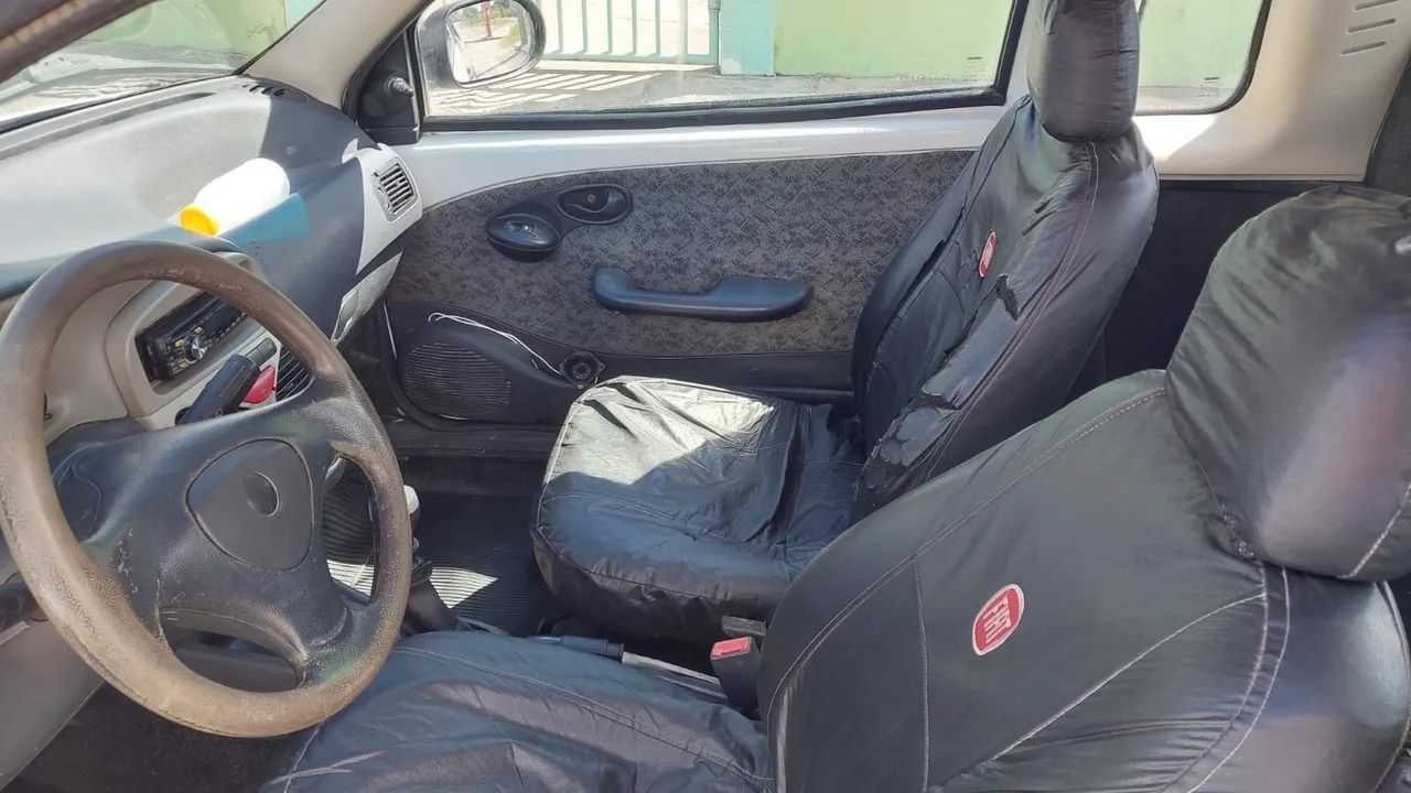 Fiat Strada 1.4 MPI Fire Flex 8V CE 2012 - Foto 2