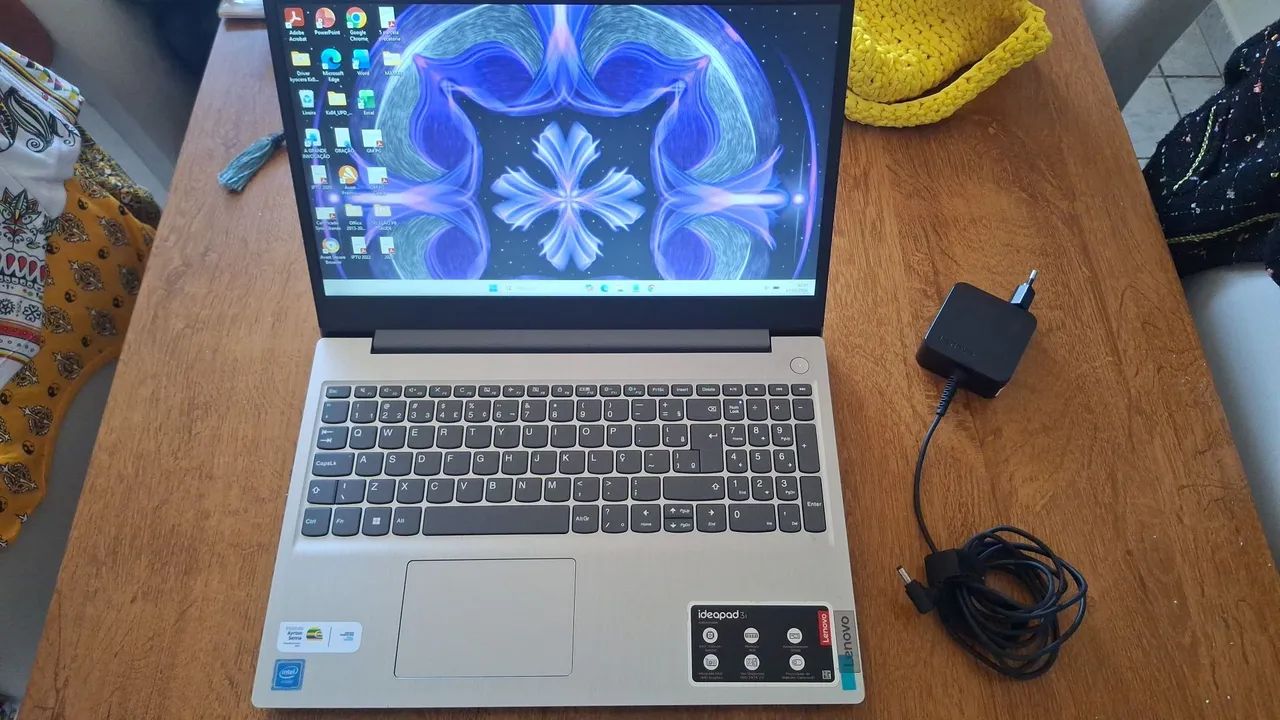 Notebook Lenovo IdeaPad 3i.