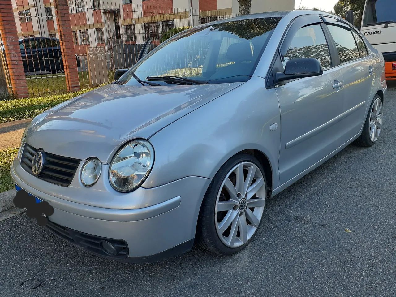 Volkswagen Polo Sed./sed. Comf. 2.0/2.0 Flex 8V 4P 2003