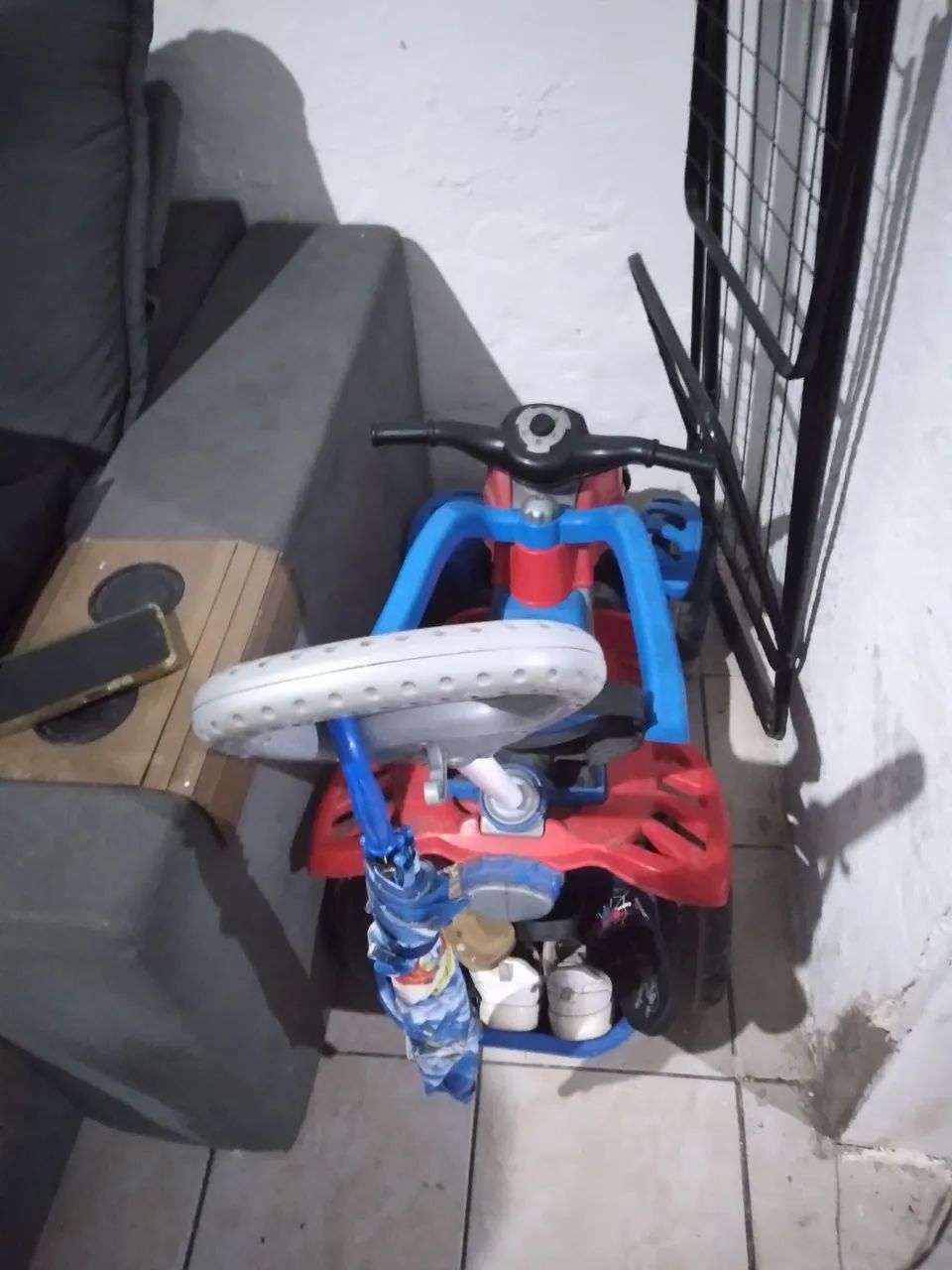 Vendo carro de bebê conservado  - Foto 3