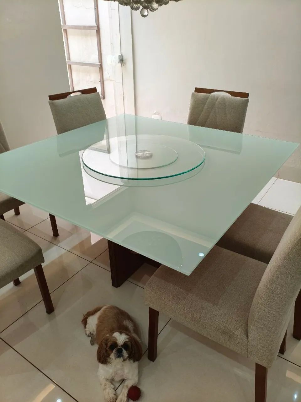 Mesa de jantar com seis cadeiras - Foto 3