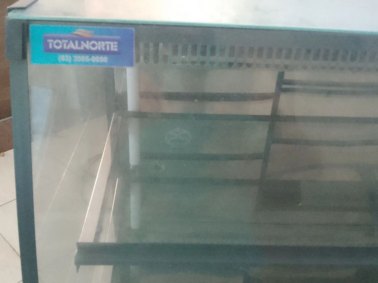 Vitrine Americana de Confeitaria 200