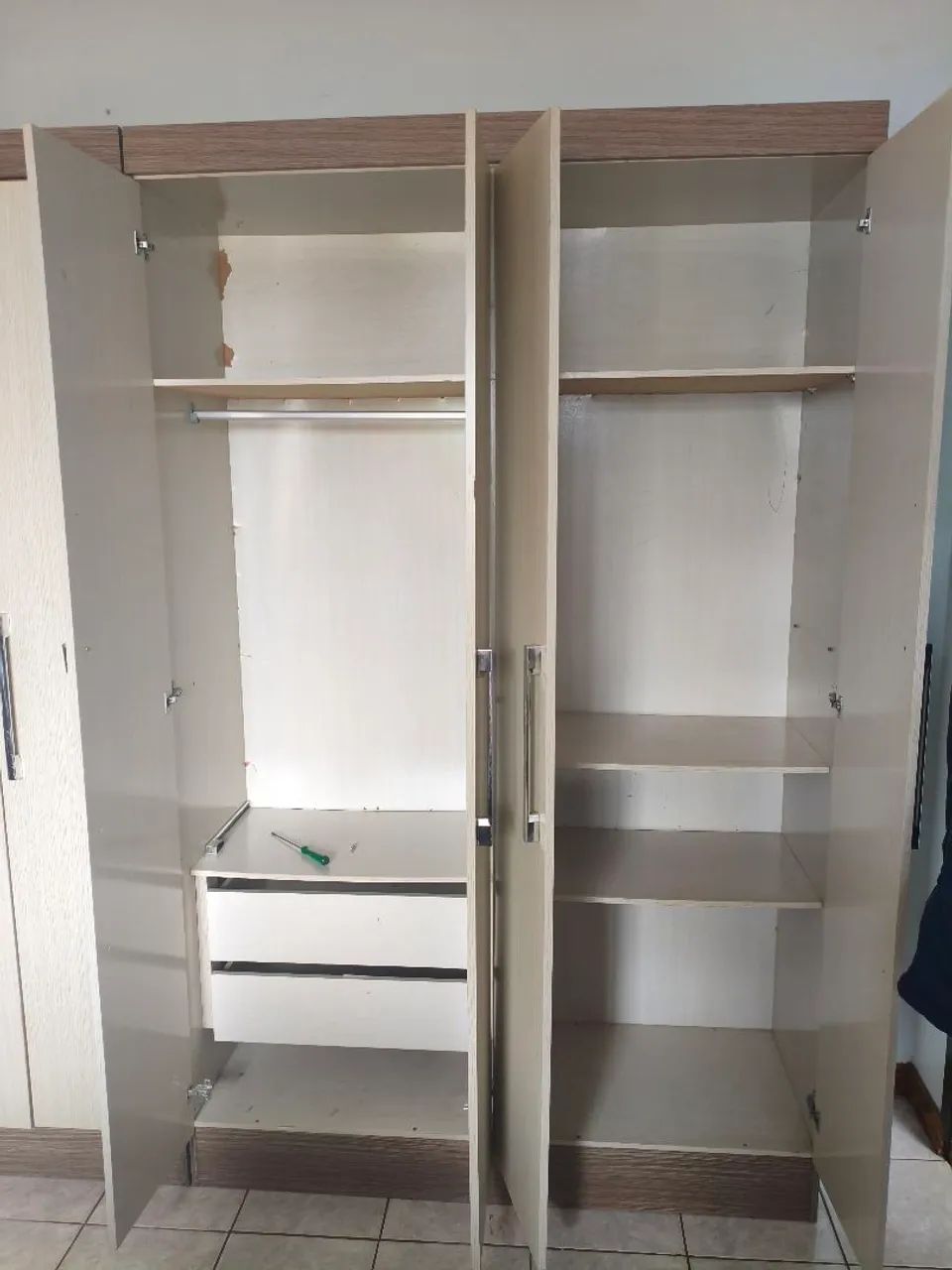 2 Guarda Roupas 2 Gavetas  - Foto 2