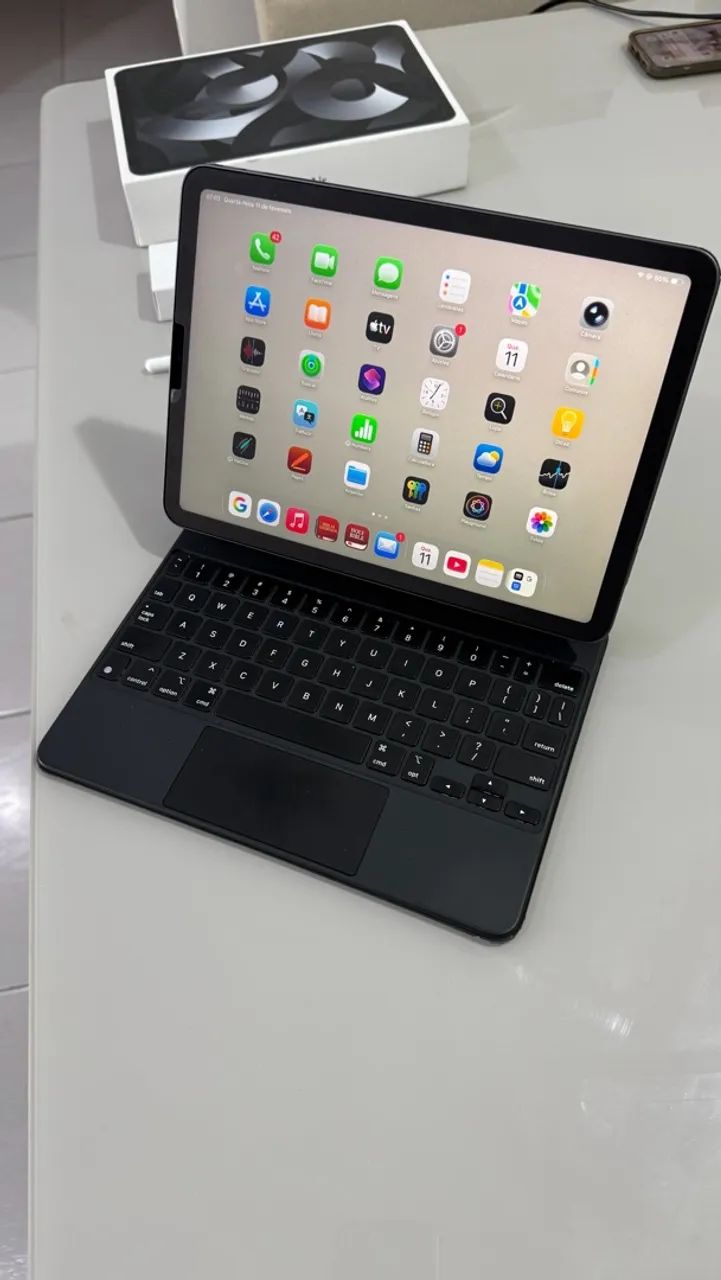 ? iPad Air 5ª geração M1 + Magic Keyboard + Apple Pencil 2 - Foto 3