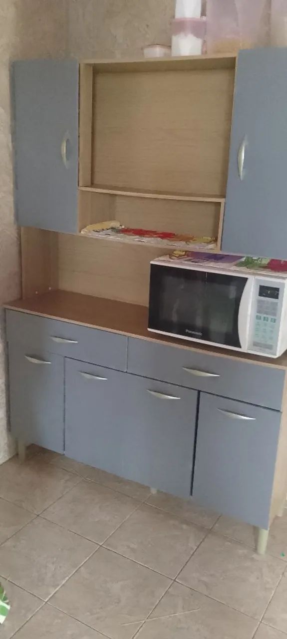 Vendo um Armário 
