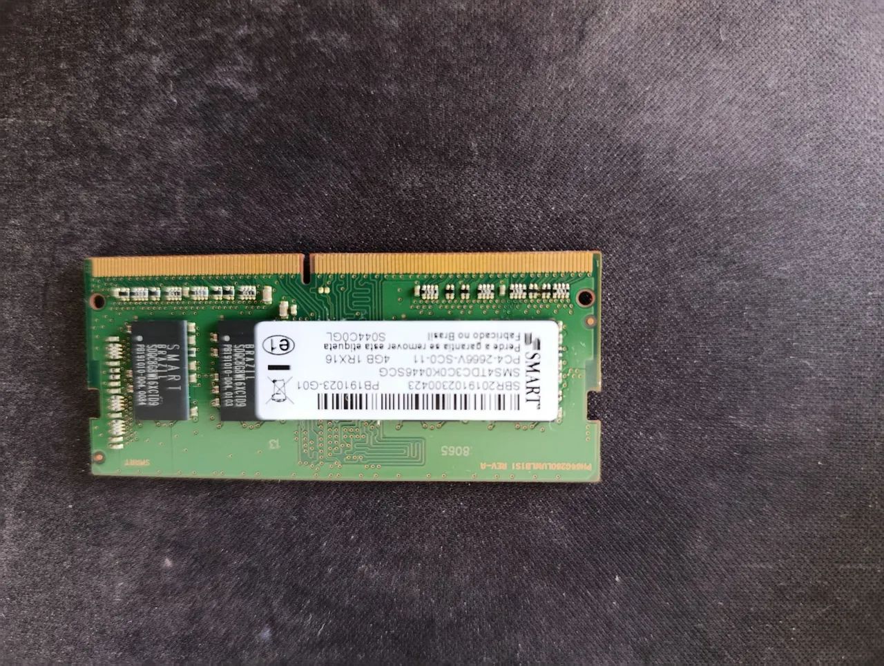 Memória RAM 4GB DDR4 p/ notebook