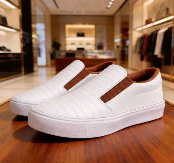 Tênis Masculino Elegante