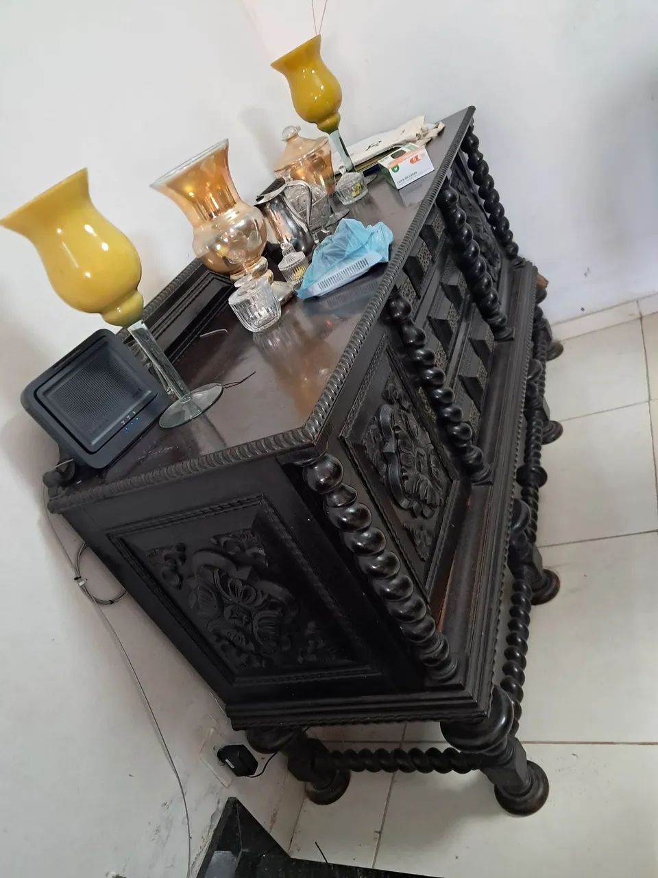 Vendo comoda de sala