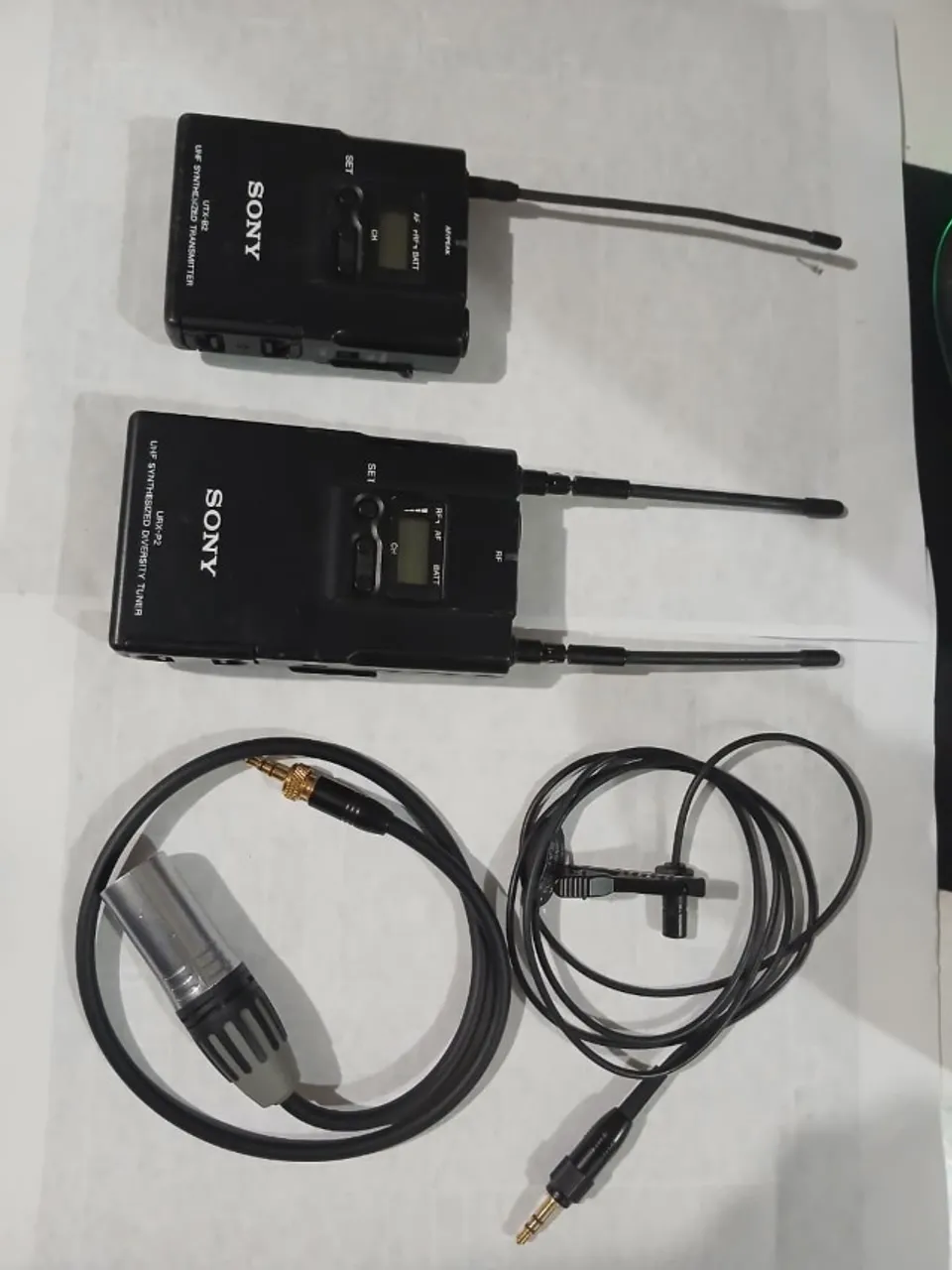 Microfone Sem Fio Sony Uwp-v1 kit Utx-b2 Urx-p2 Lapela (Com caixa