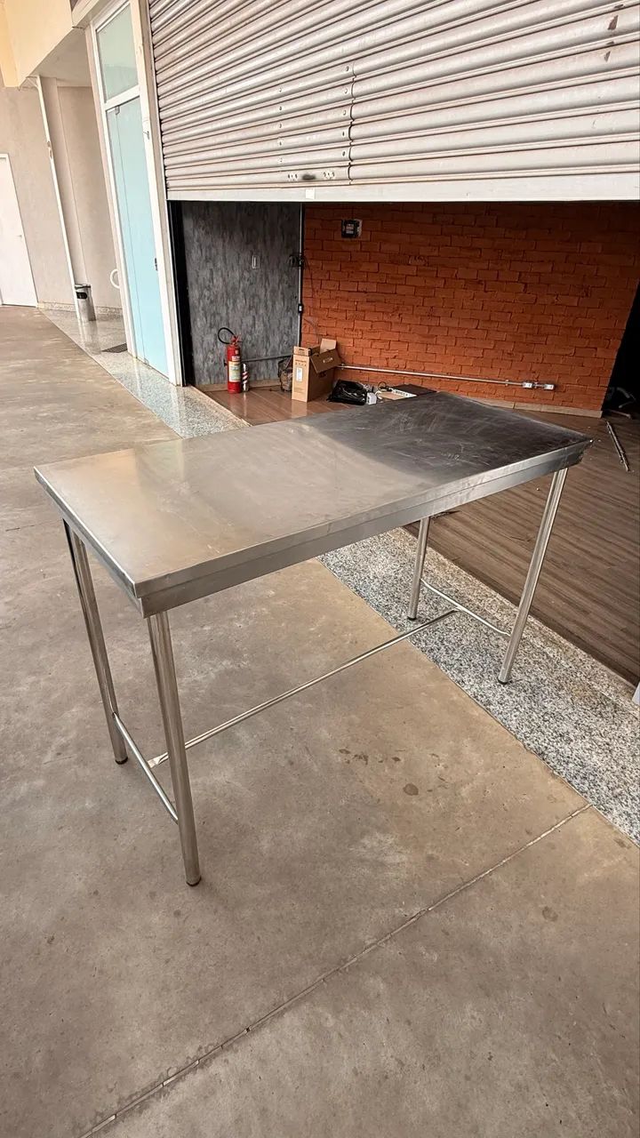 Mesa de Inox (Excelente Estado) - Foto 3