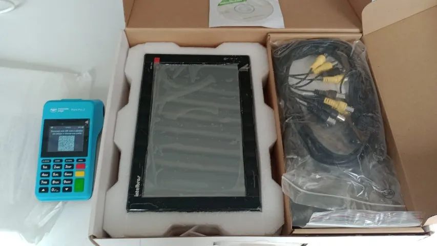 Intelbras DVR with Touchscreen419359913641912321