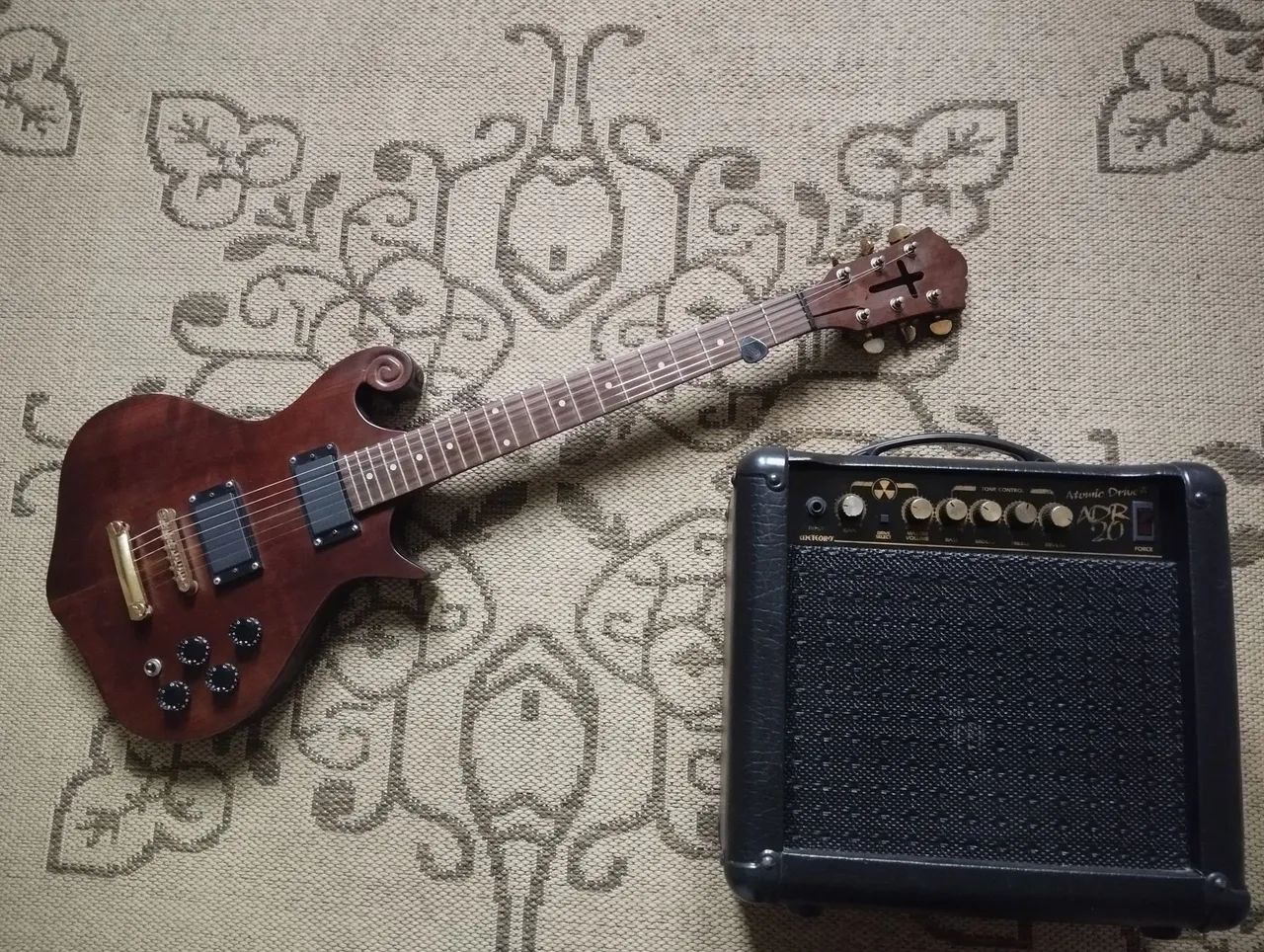 Guitarra modificada . - Foto 5