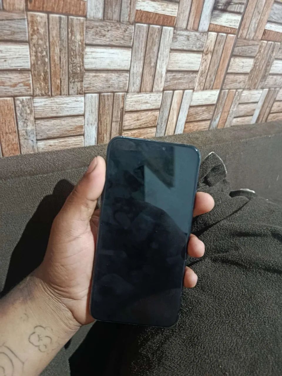 iPhone 11 Pro Max 64gb  - Foto 2