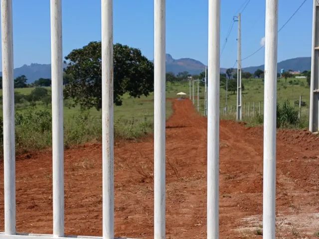 Terreno de 20.000m² em Serra Azul distrito de Mateus Leme/MG