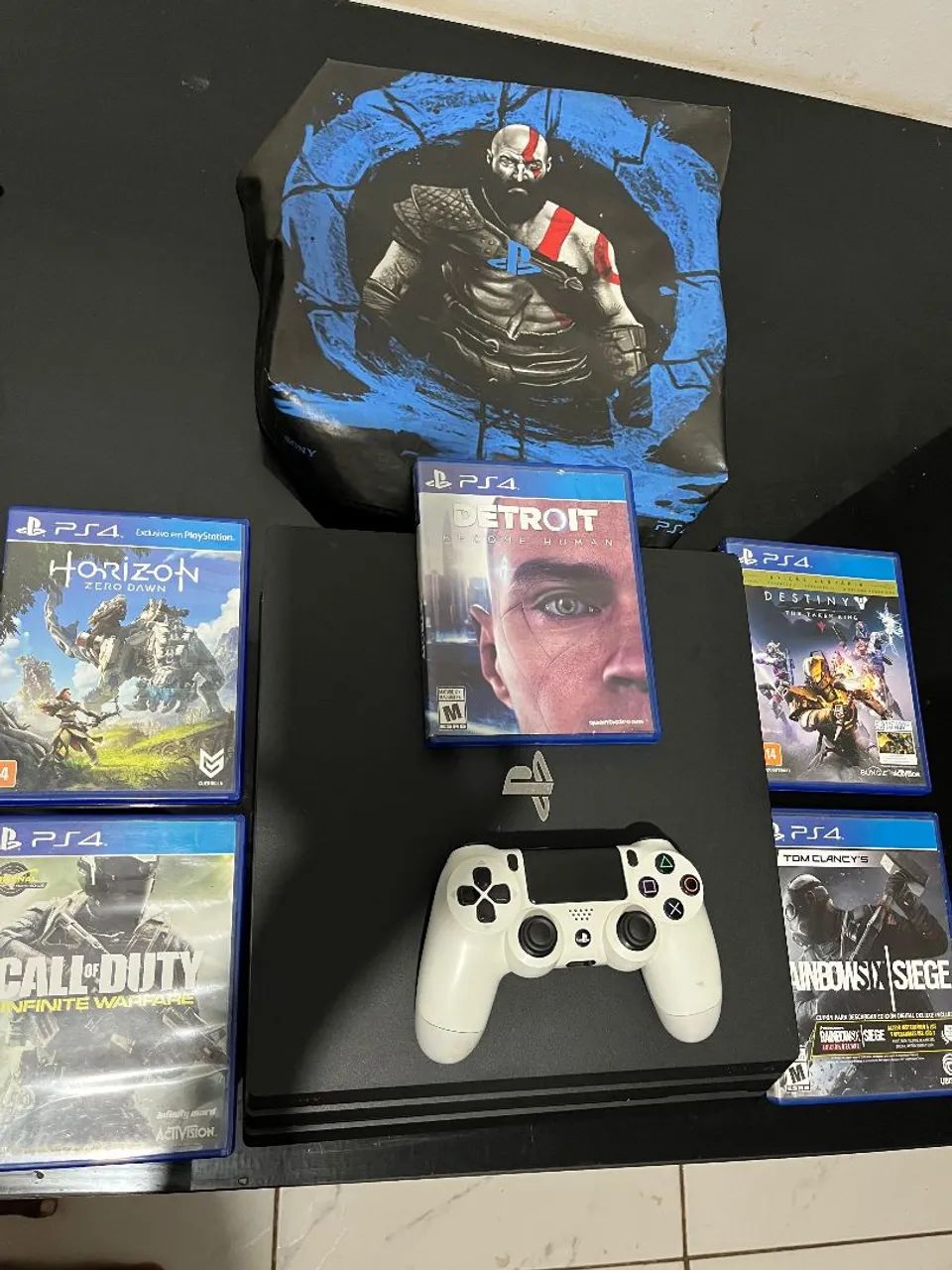 Vende se ps4 PRO  - Foto 2