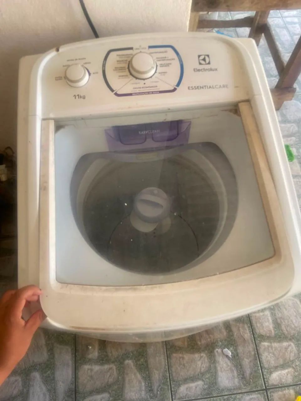 Vendo máquina de lavar Eletrolux 11kl - Foto 2